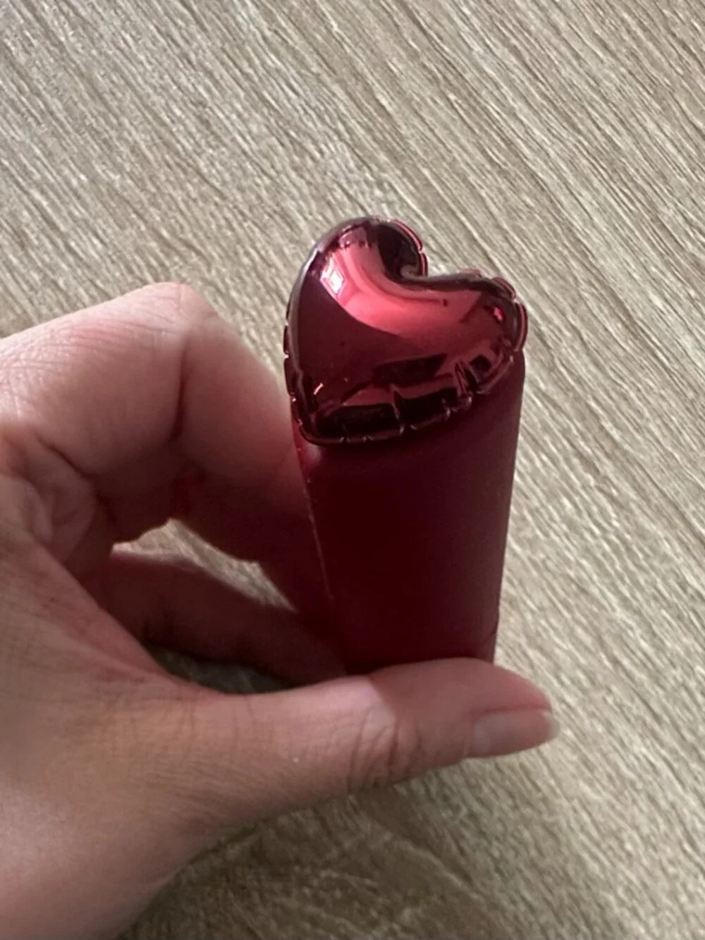 Marc Jacobs Beauty Heart On Soft Shine Lipstick in 107 Mutuals Only warm brown